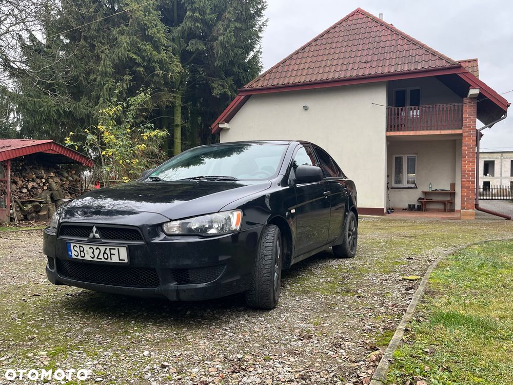 Mitsubishi Lancer 1.5 Inform - 9