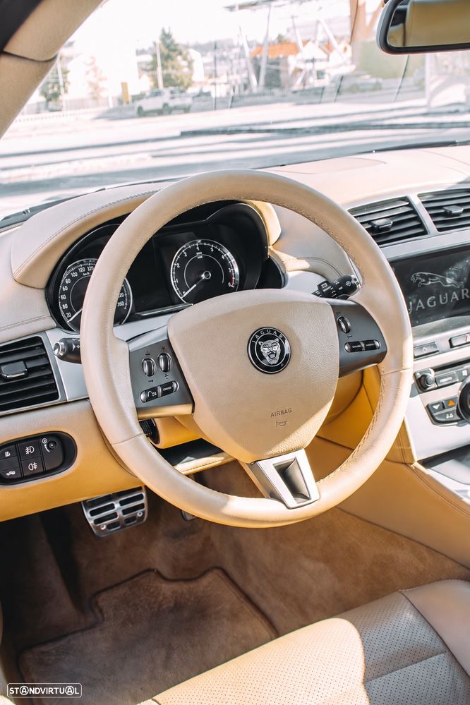 Jaguar XK 4.2 V8 — fotografia 41
