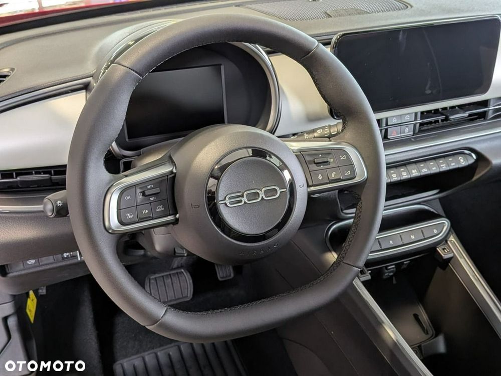 Fiat 600 HYBRID La Prima - 8
