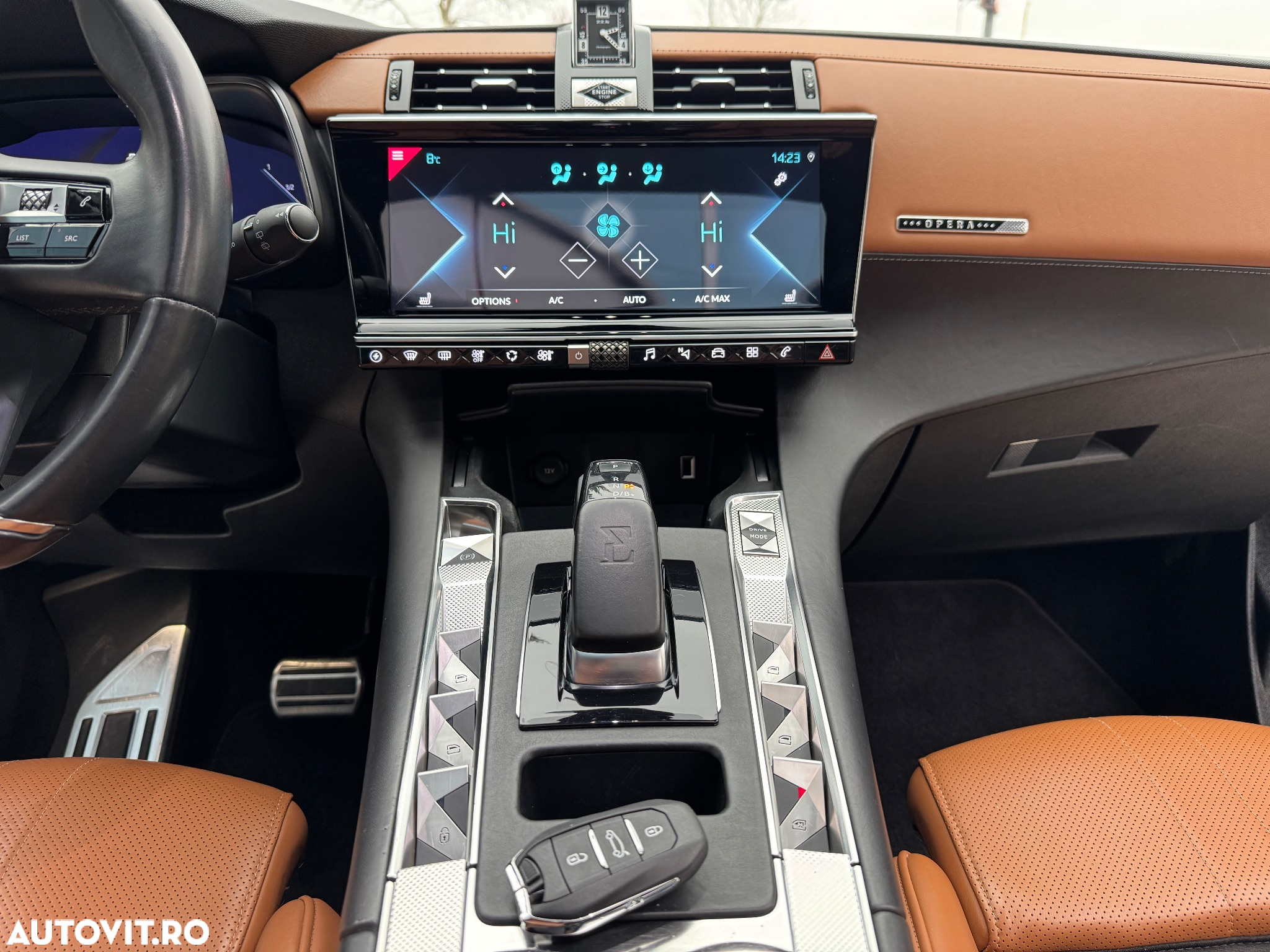DS Automobiles DS 7 Crossback DS7 1.6 PHeV AWD 300 EAT8 OPERA - 12