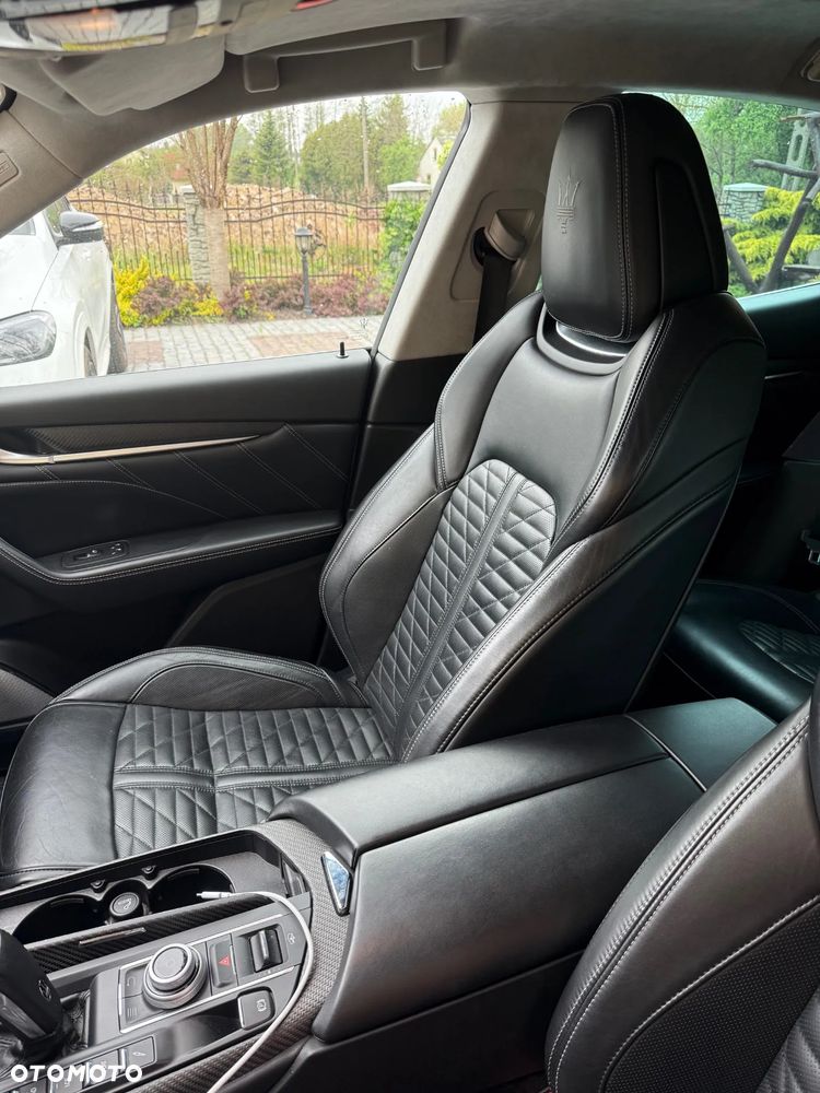 Maserati Levante S - 6
