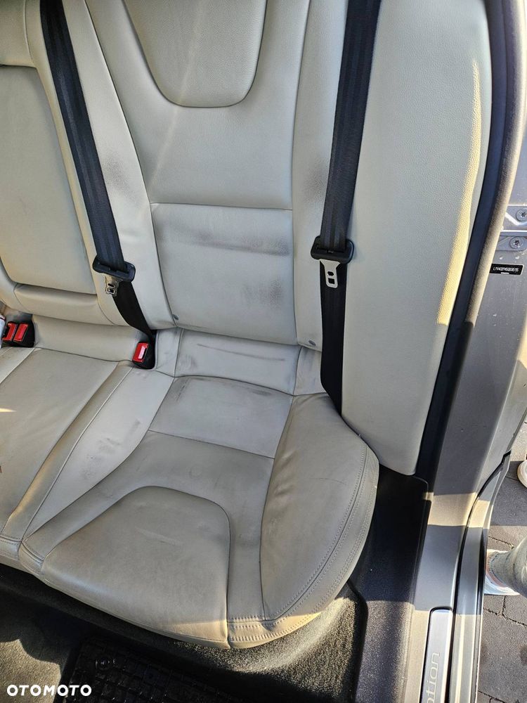 Volvo S60 - 30