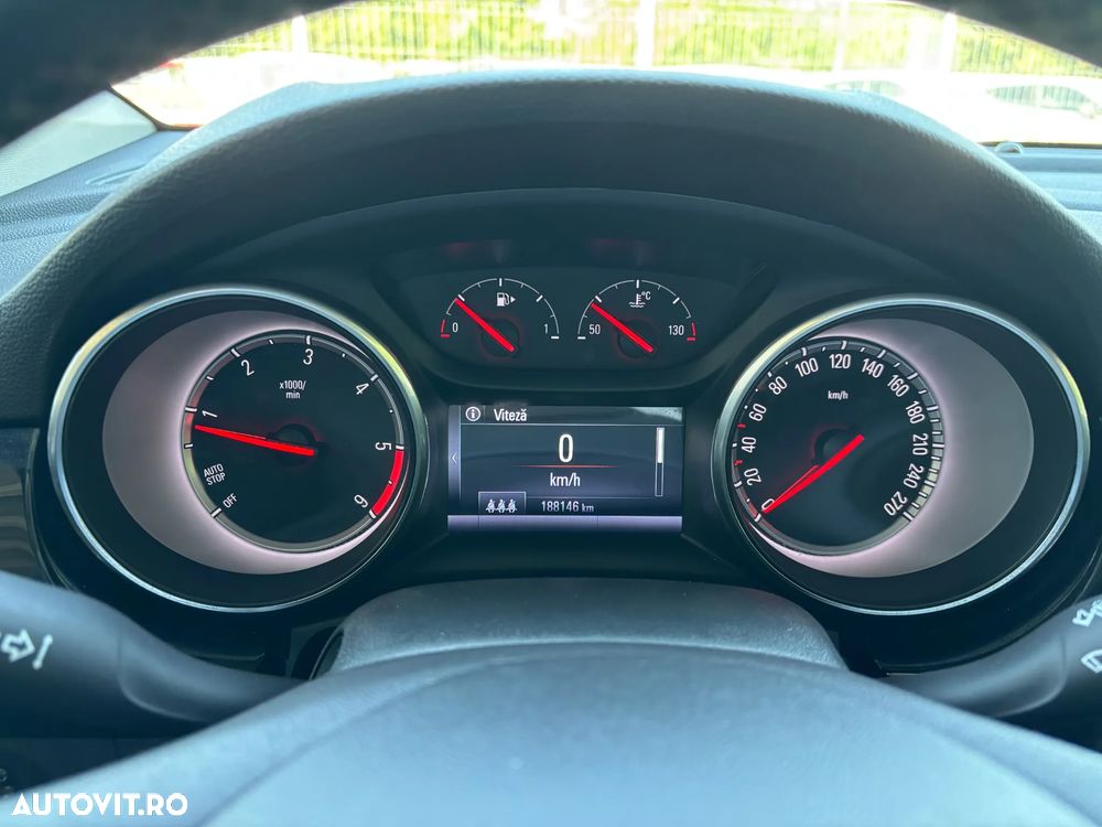 Opel Astra - 18