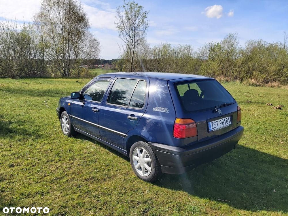 Volkswagen Golf 1.4 Spring - 4
