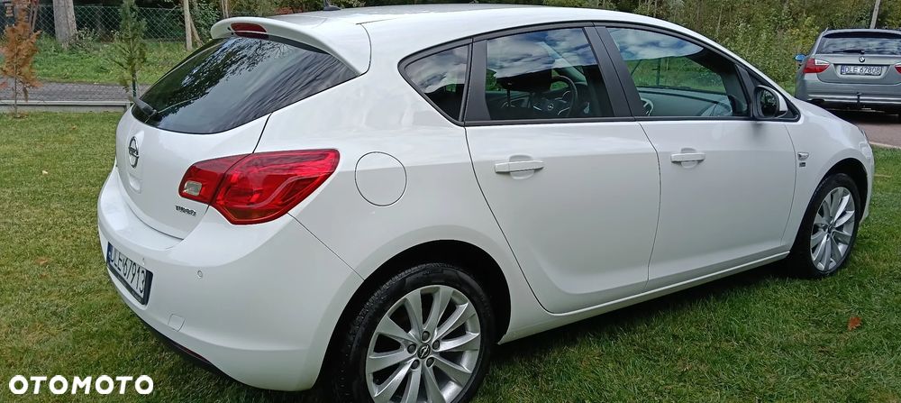 Opel Astra - 12