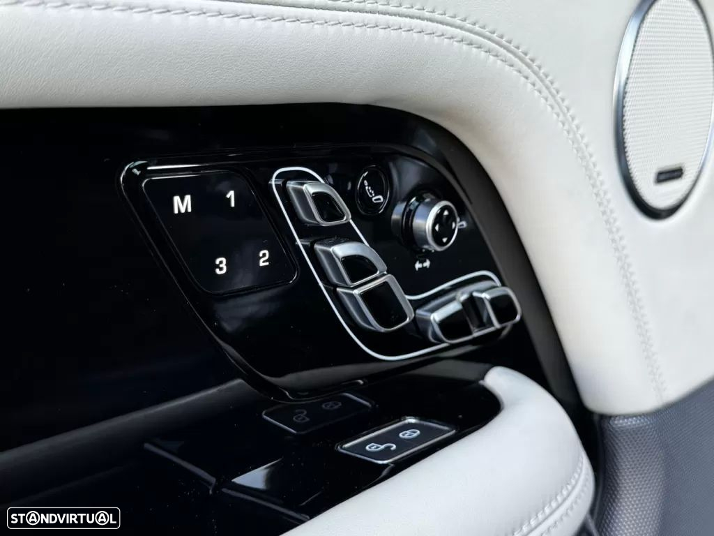 Land Rover Range Rover 2.0 Si4 PHEV Autobiography - 31