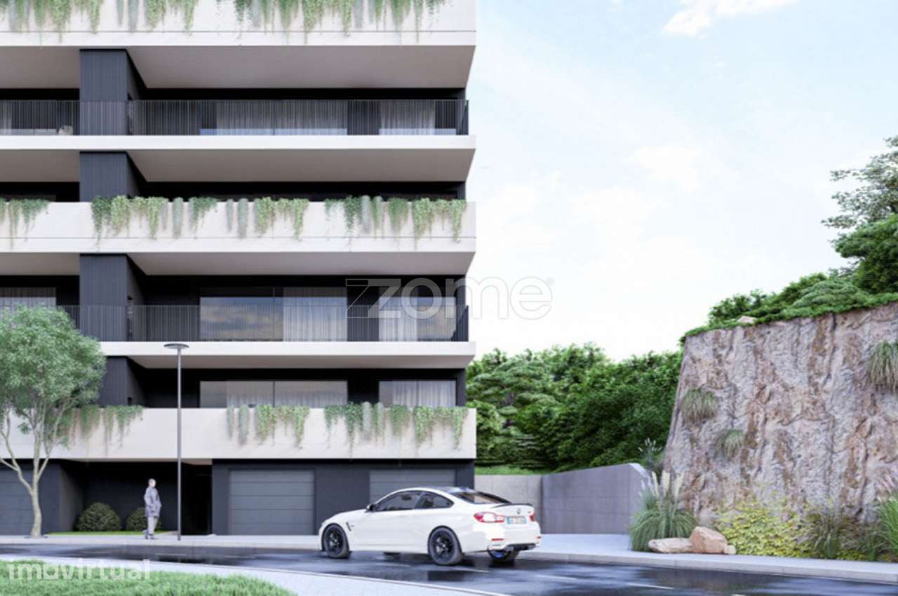 Apartamento T2 com Varanda de 20,8 m² e Garagem Box | Gondomar Prem... - Grande imagem: 3/22