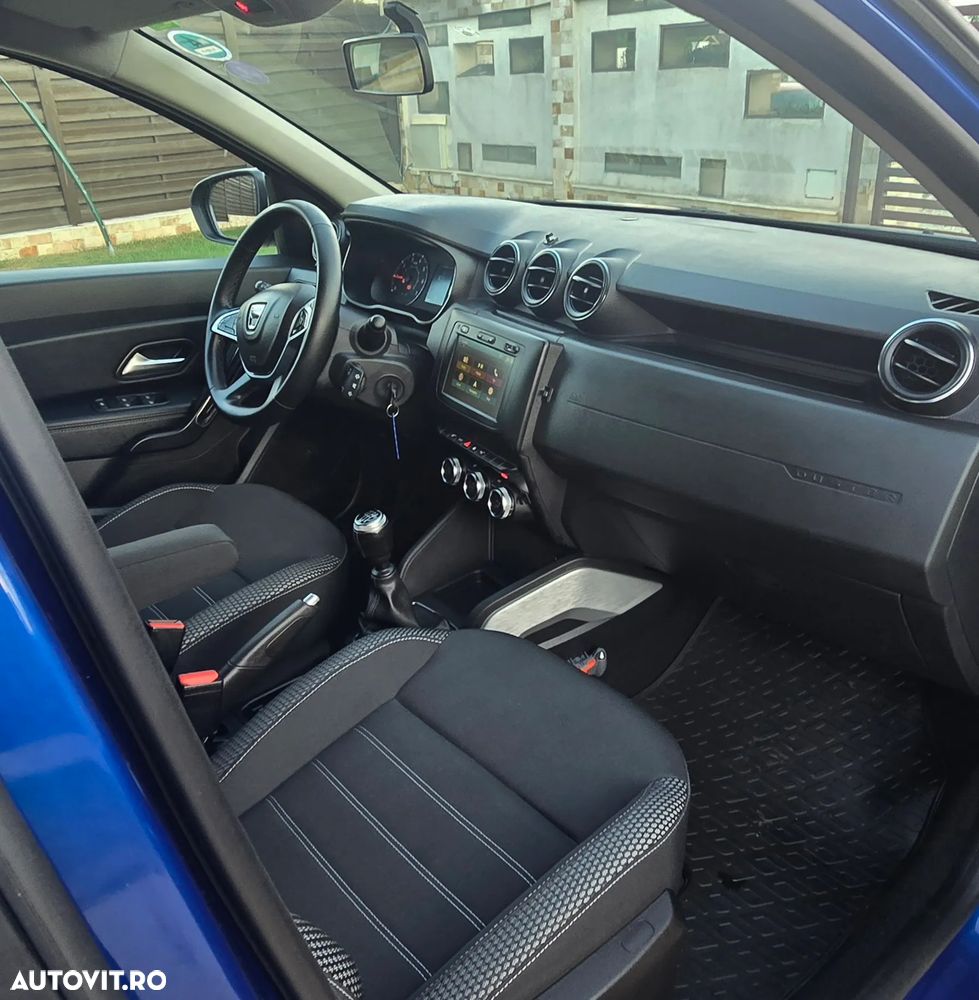 Dacia Duster ECO-G 100 Prestige Plus - 11