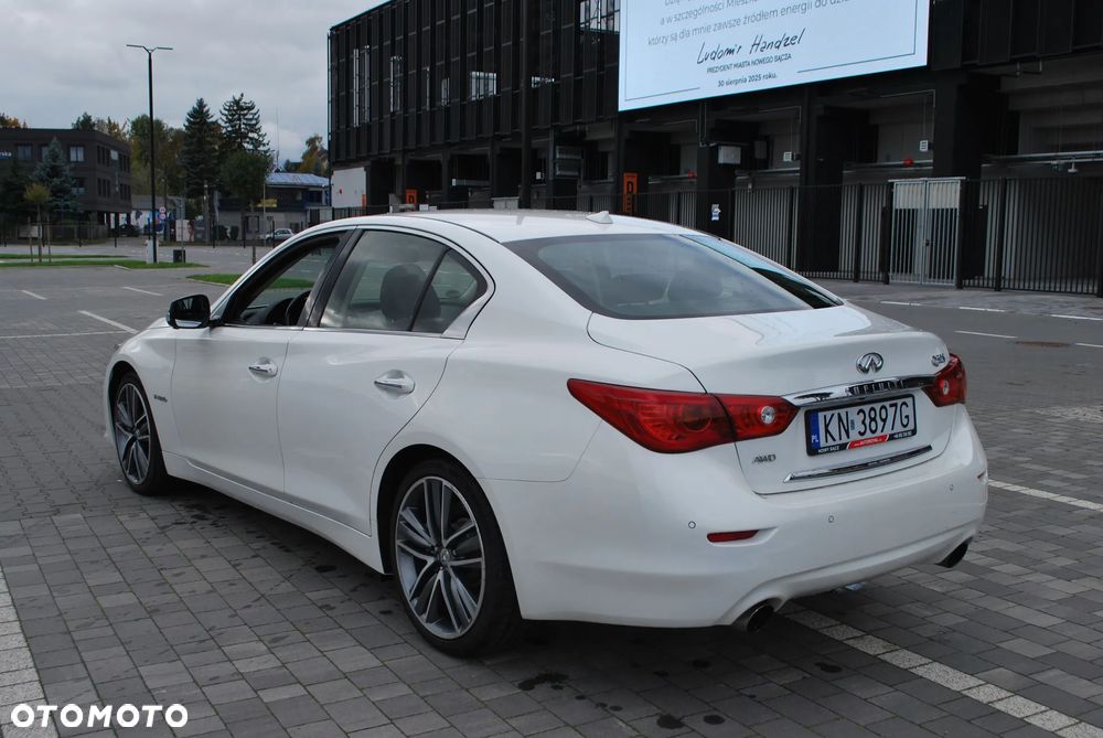 Infiniti Q50 - 3