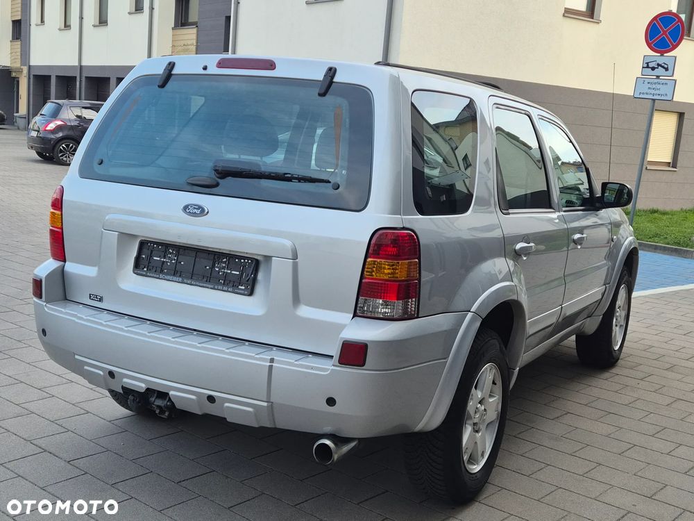 Ford Maverick 3.0 V6 Limited - 4