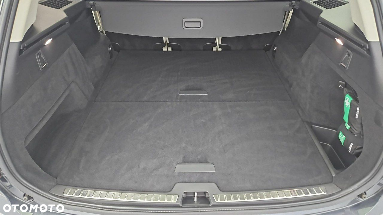Volvo XC 90 - 24