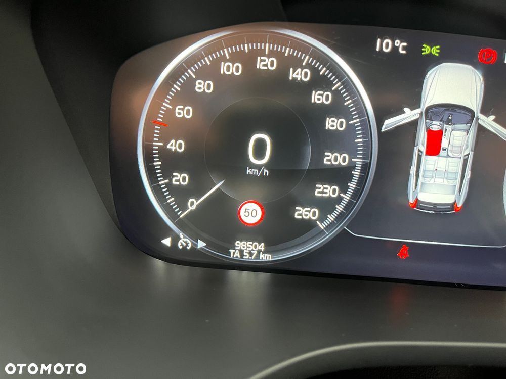 Volvo XC 60 T5 R-Design - 17