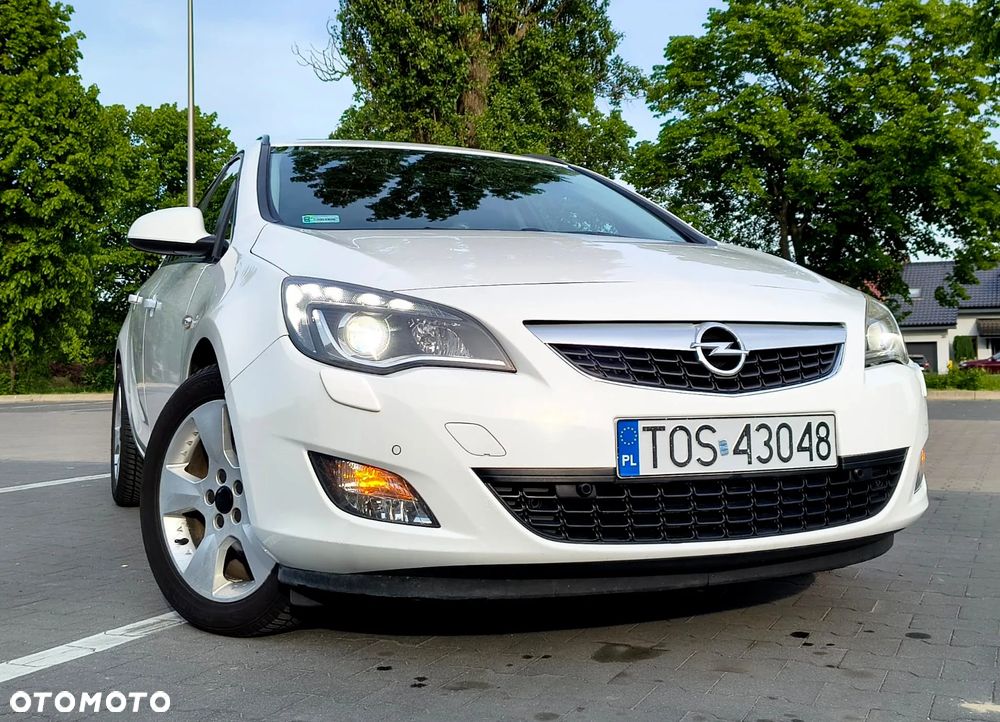 Opel Astra 2.0 CDTI DPF Sport - 3