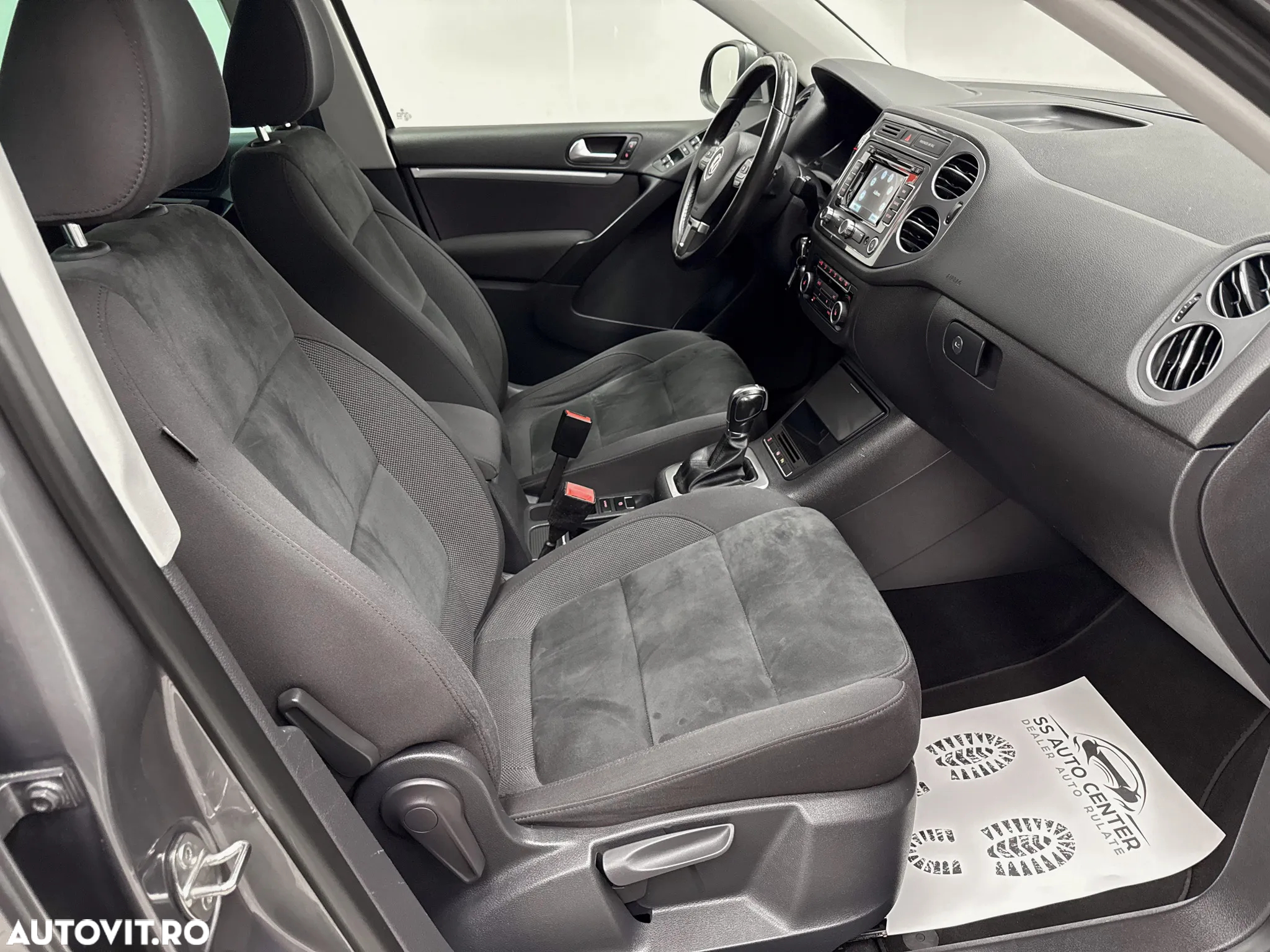 Volkswagen Tiguan 2.0 TDI 4Motion DSG Sport & Style - 15