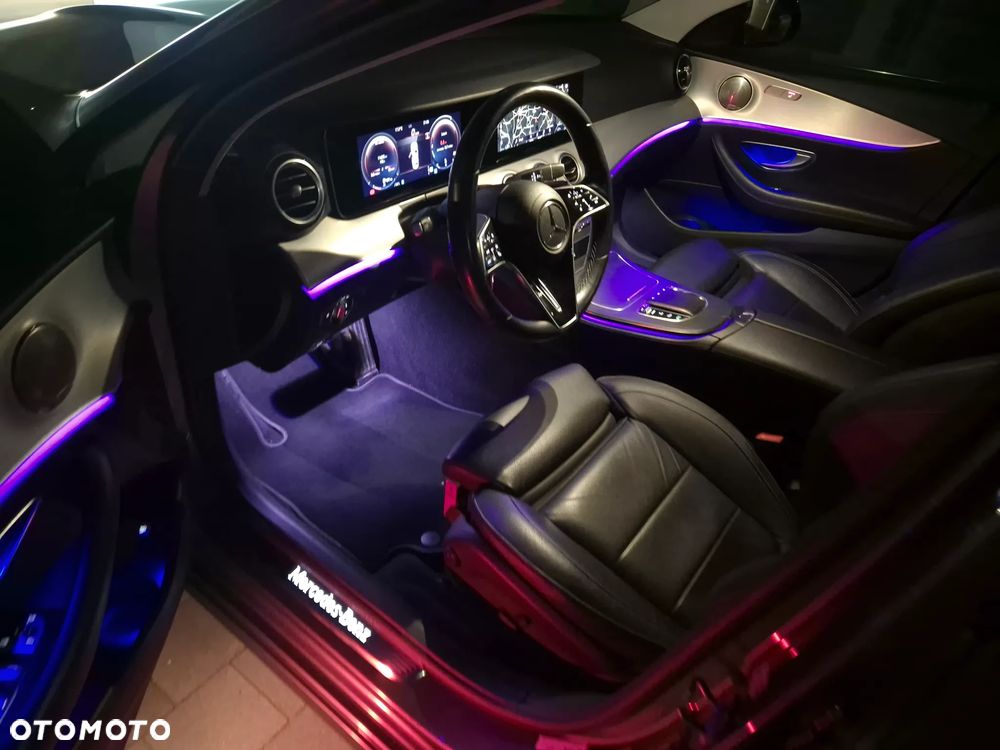 Mercedes-Benz Klasa E 220 d Avantgarde - 31