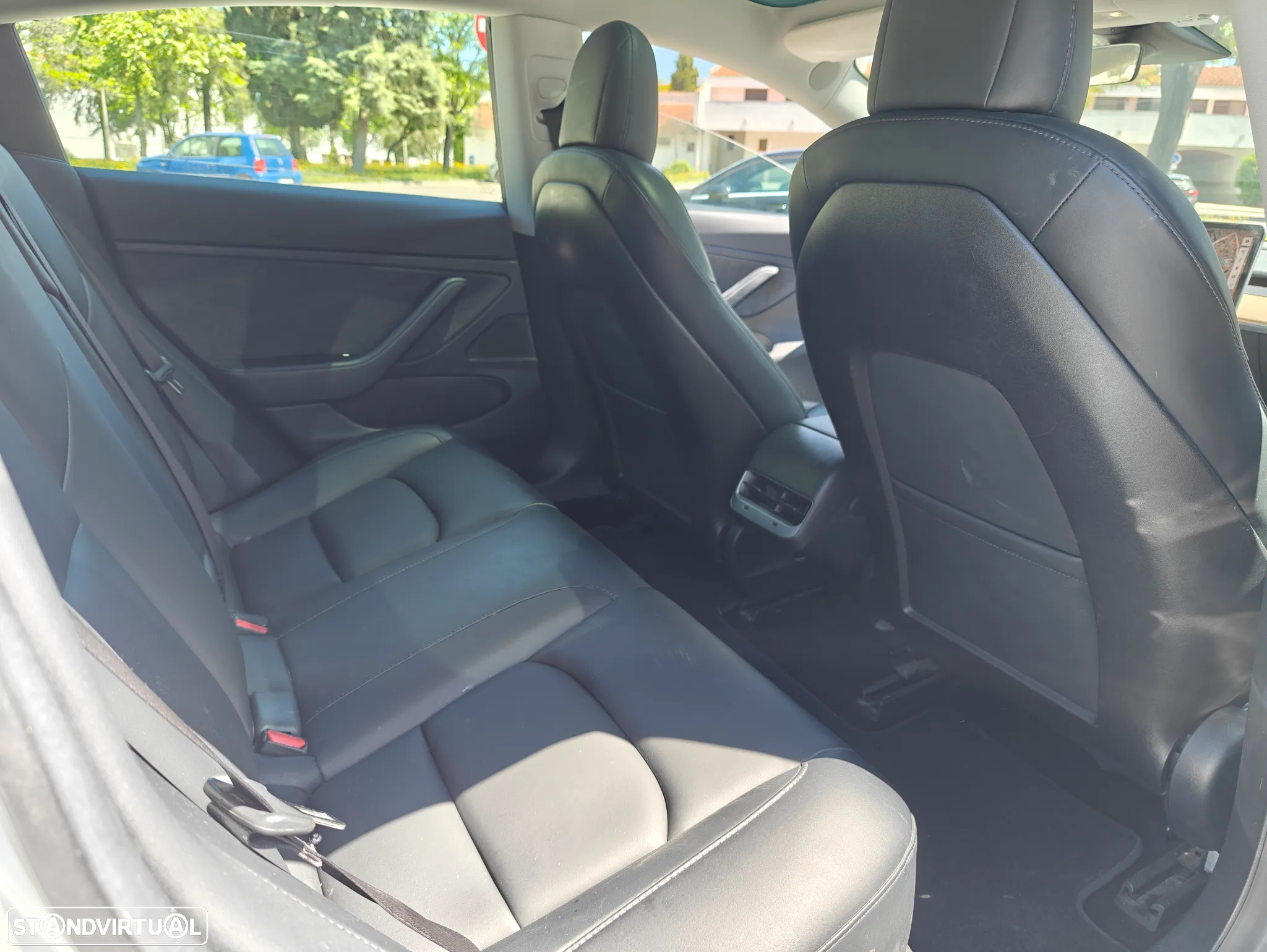 Tesla Model 3 Long-Range Dual Motor AWD - 14
