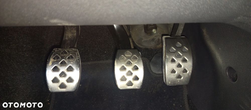 Opel Corsa 1.4 16V Sport - 20