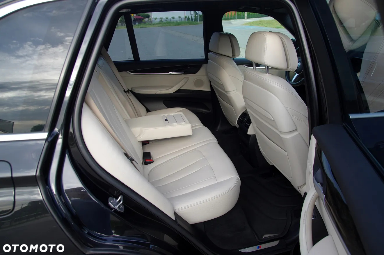 BMW X5 xDrive30d - 26