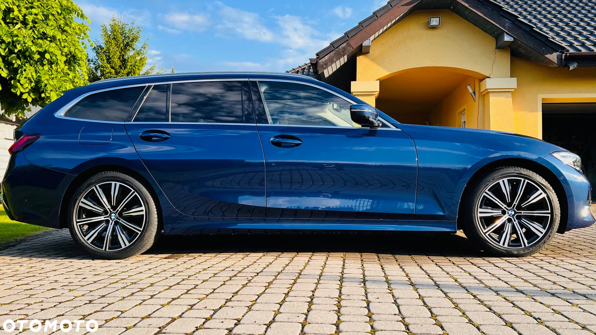 BMW Seria 3 320d xDrive Luxury Line sport - 3