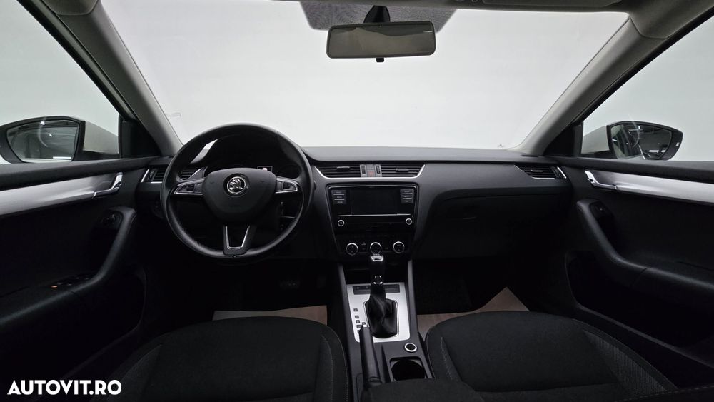 Skoda Octavia 1.4 TSI DSG Style - 14
