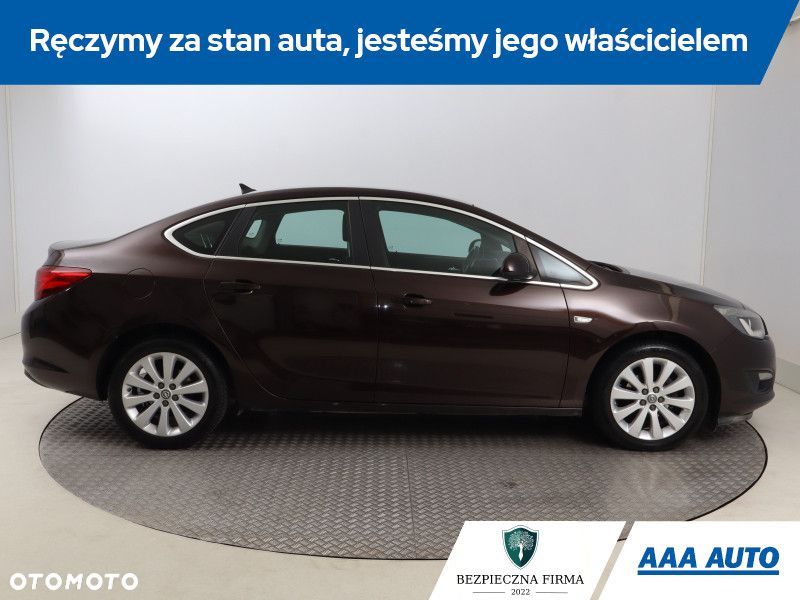 Opel Astra - 6