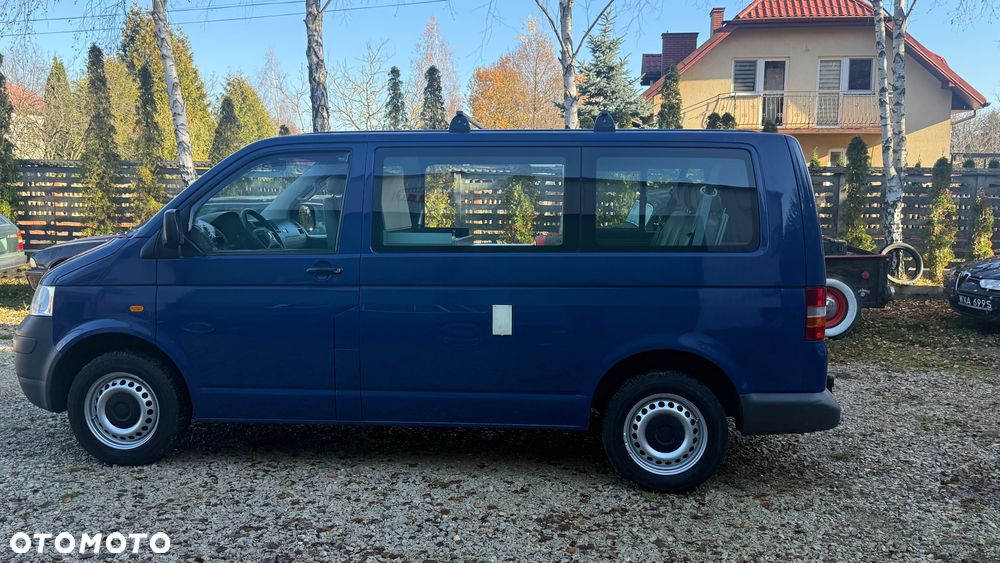Volkswagen Transporter Caravelle Kurz (5.Si.) - 32