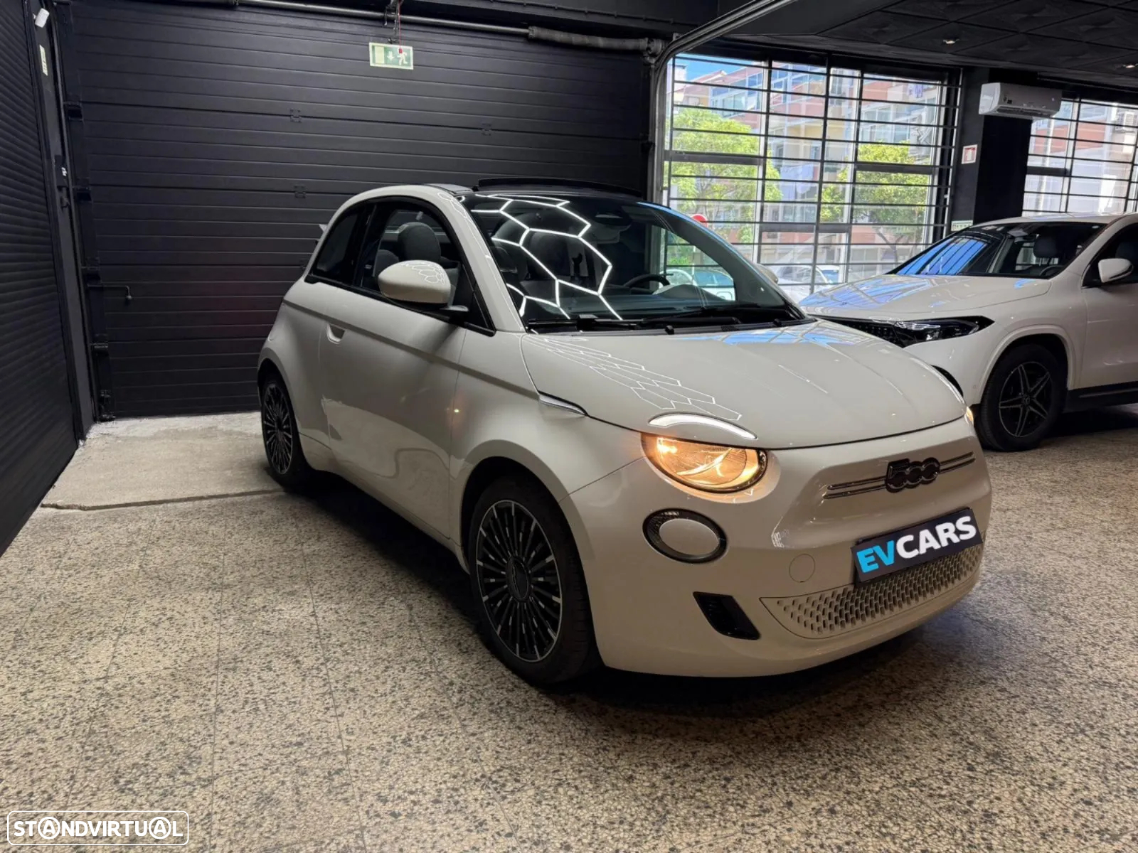 Fiat 500e C Icon - 11