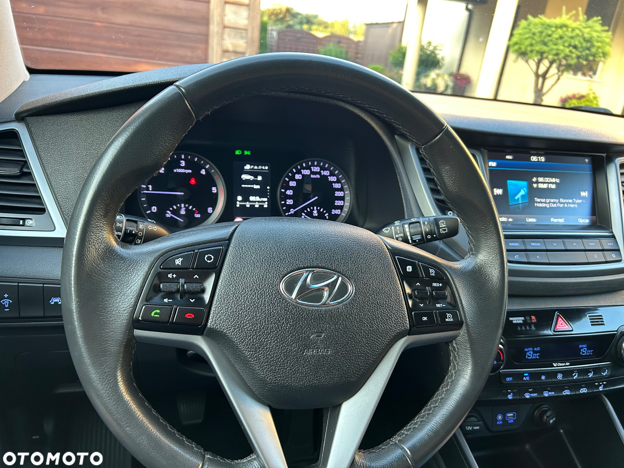 Hyundai Tucson - 13