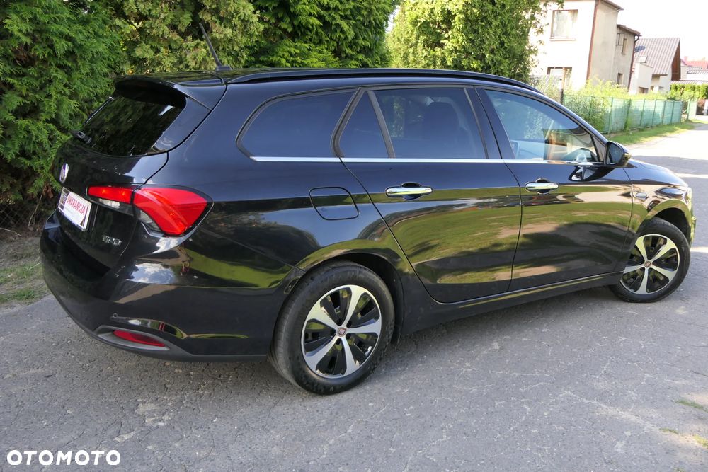Fiat Tipo 1.6 MultiJet 16v Lounge DDCT - 10