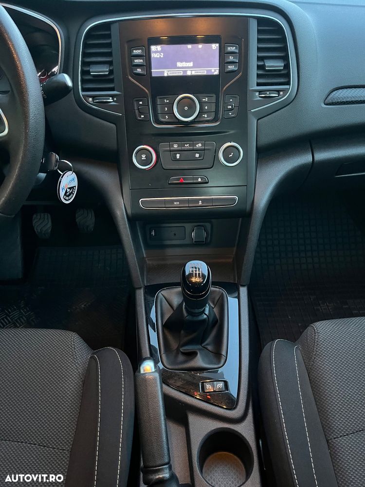 Renault Megane TCe GPF Life - 14