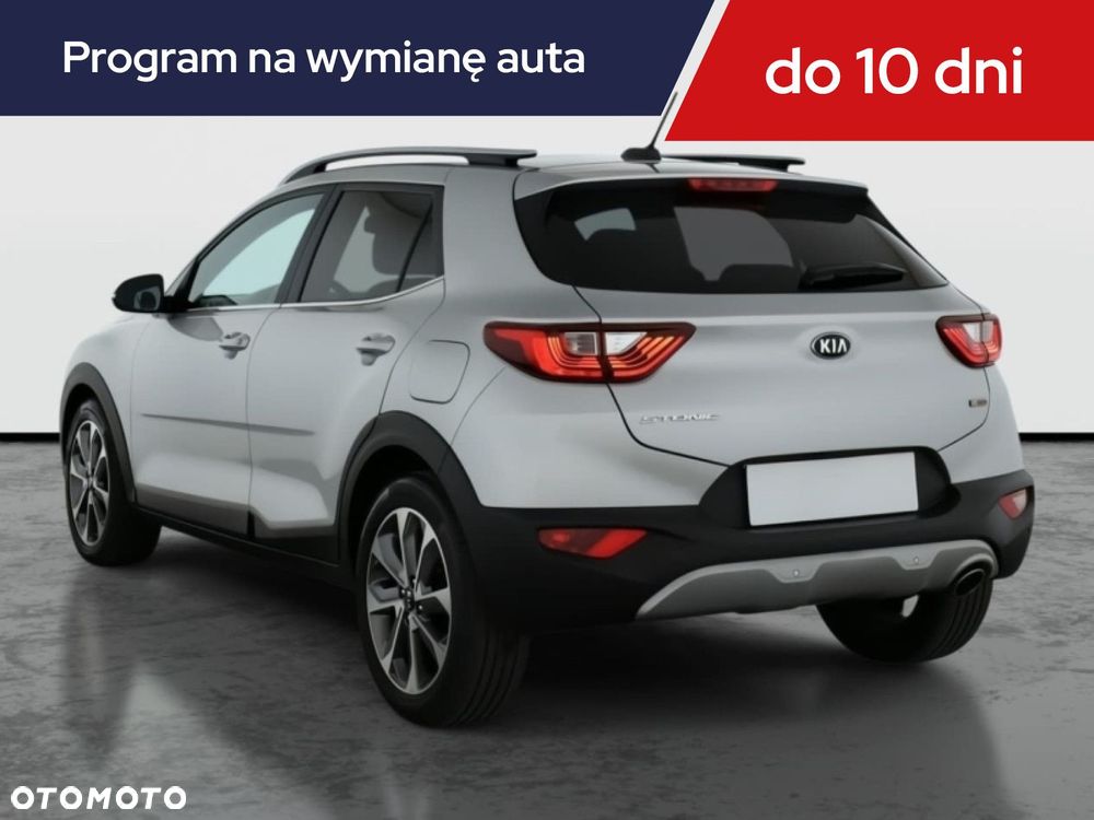 Kia Stonic - 6