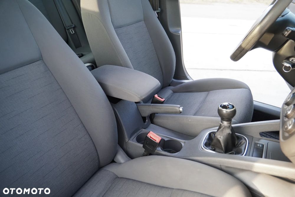 Volkswagen Golf 1.6 Edition - 23