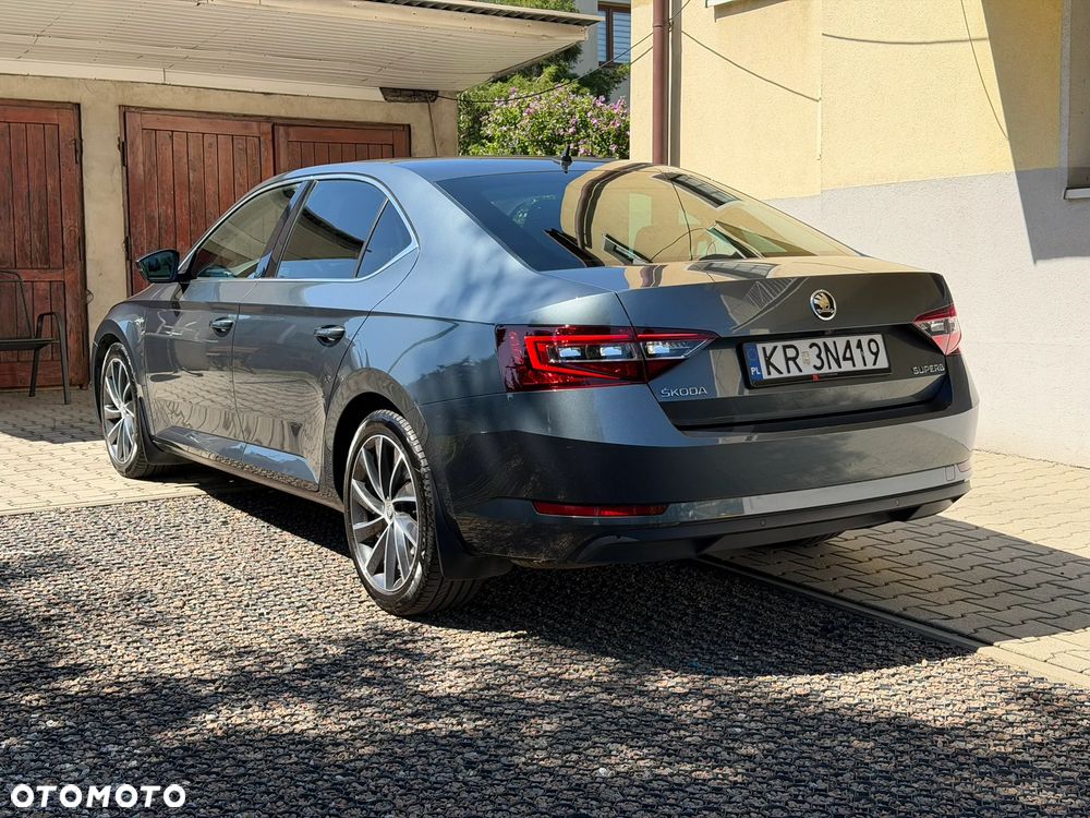 Skoda Superb 2.0 TDI L&K DSG - 4