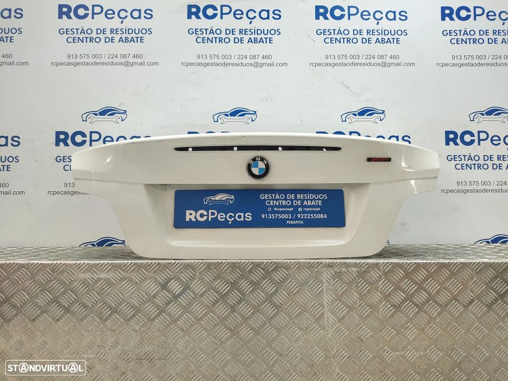 Tampa Porta Mala BMW Serie 1 E82 Coupé Original - 2