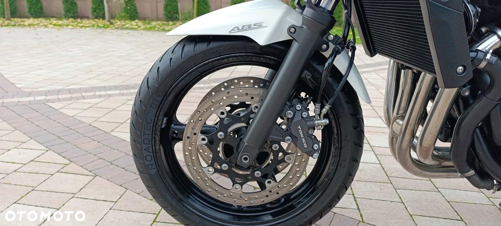 Suzuki Bandit - 37