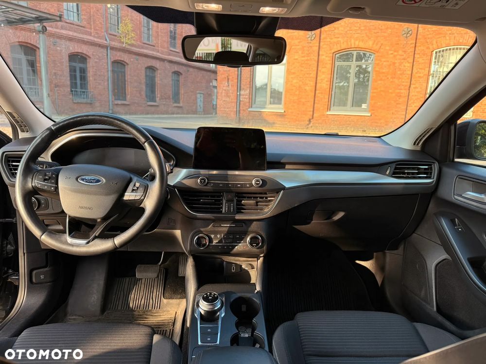 Ford Focus - 12