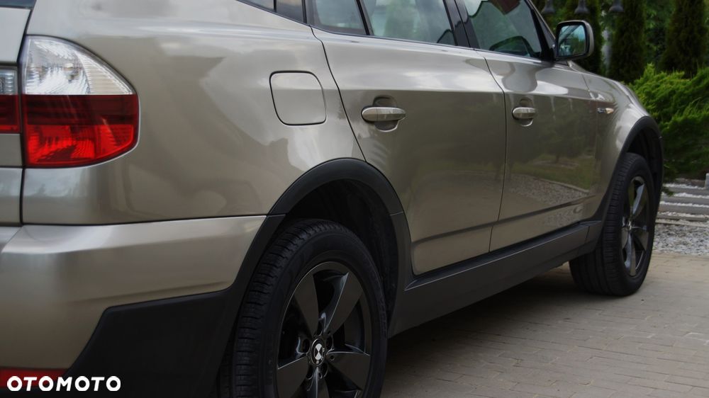 BMW X3 2.5si - 19