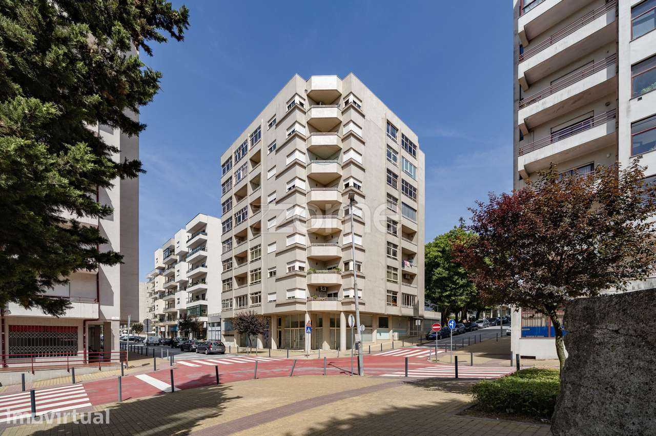 Apartamento T3 c/ 117m2 em S. Vicente, Braga! - Grande imagem: 2/33