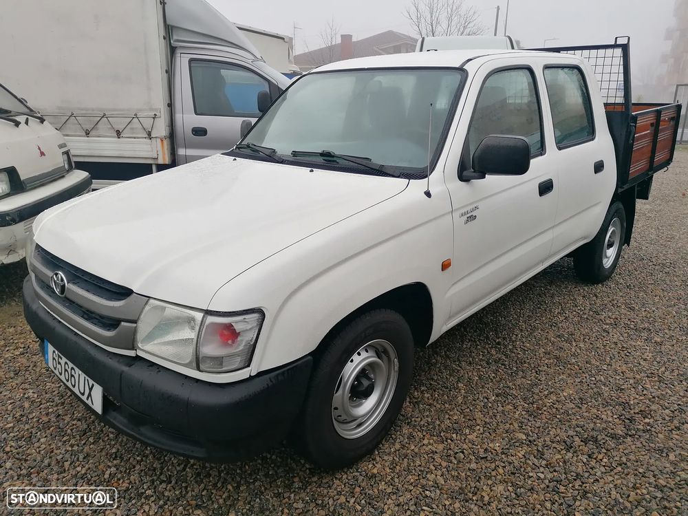 Toyota Hilux D4D - 1