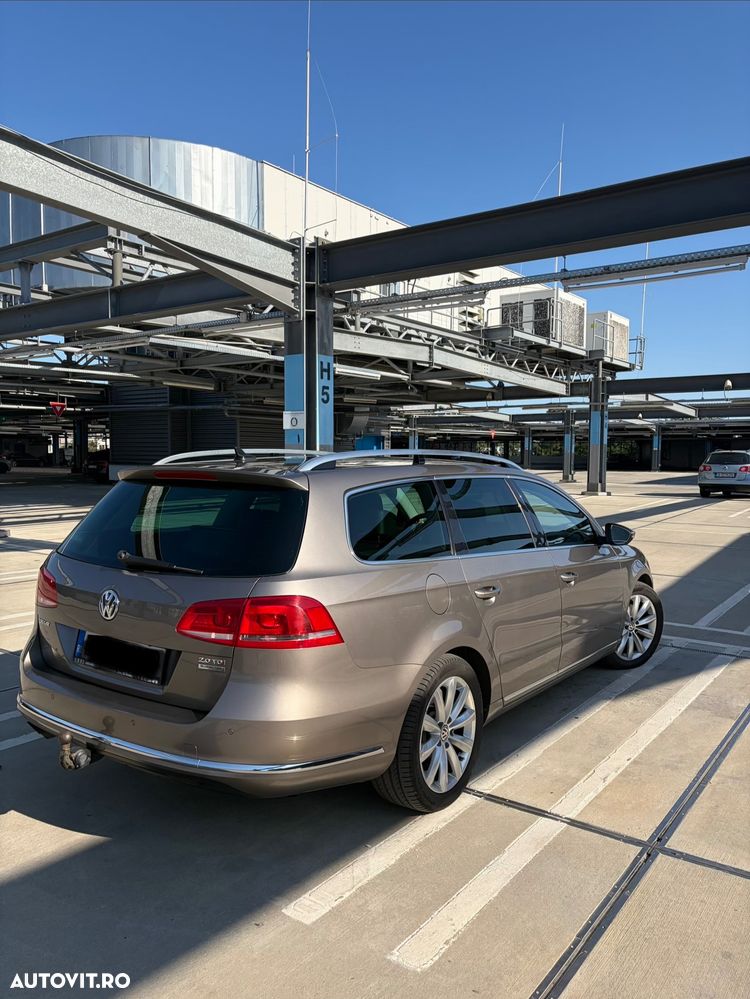 Volkswagen Passat 2.0 TDI DSG BlueMotion Technology Comfortline - 2