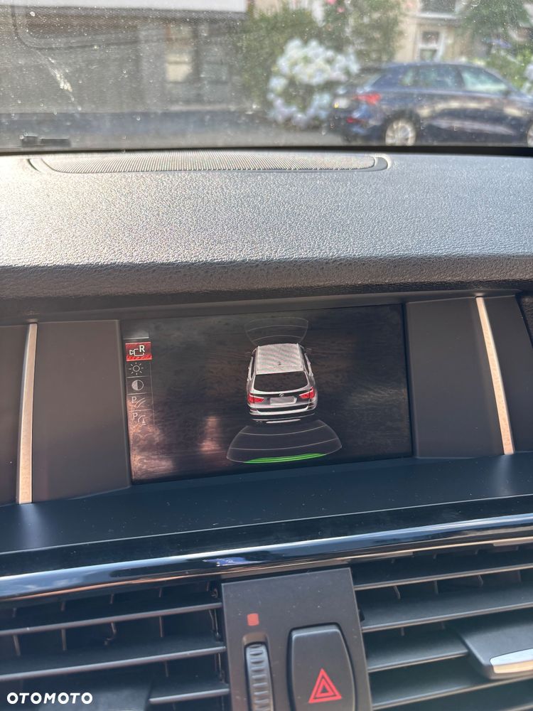 BMW X3 sDrive18d - 36