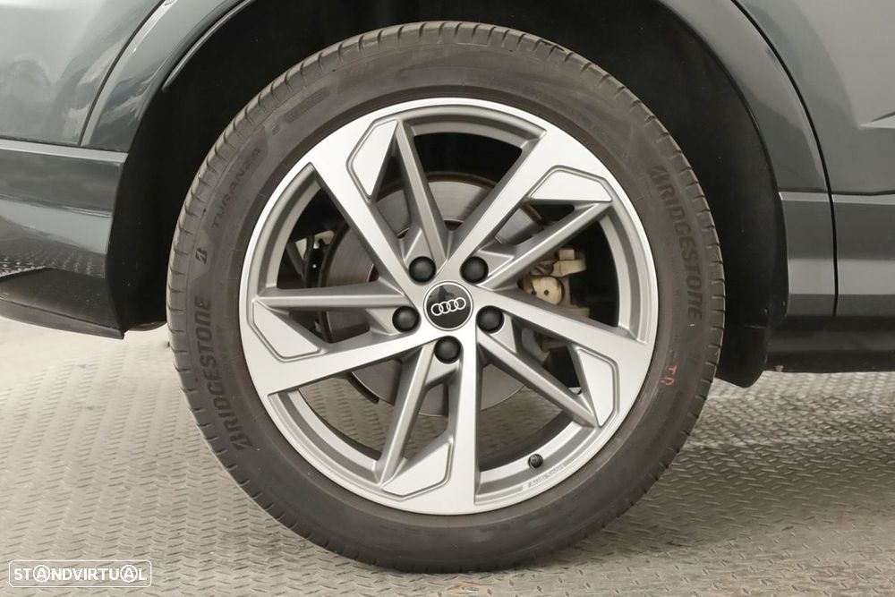 Audi Q3 Sportback 45 TFSIe S line S tronic - 5