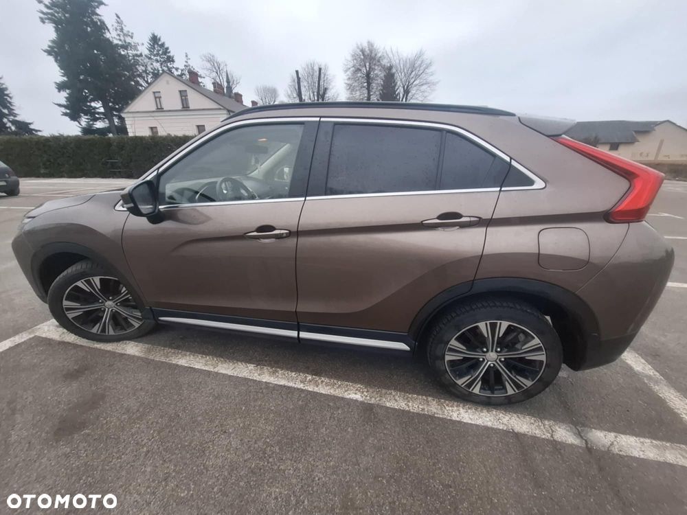 Mitsubishi Eclipse Cross 1.5 T Intense - 4