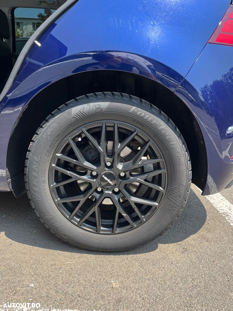 Volkswagen Golf 1.6 TDI Trendline - 13