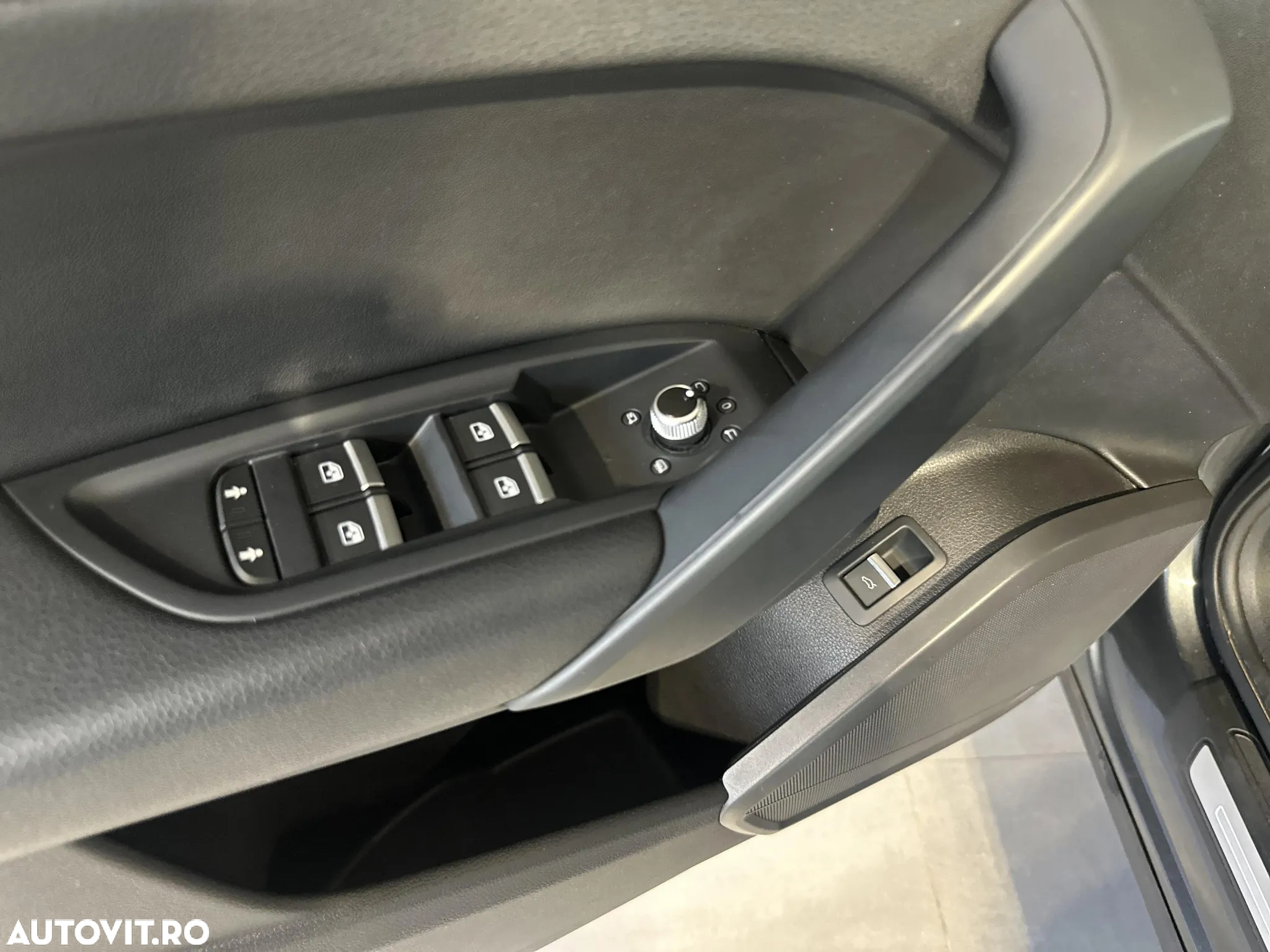 Audi Q5 35 TDI quattro S tronic - 14