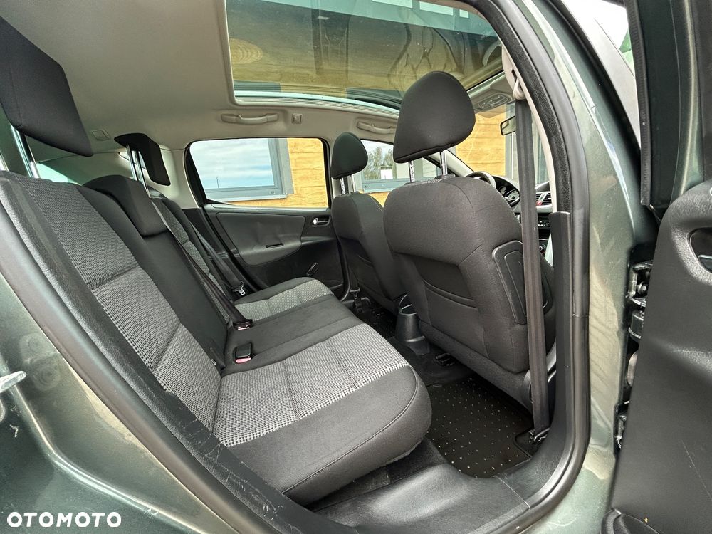 Peugeot 207 120 Sport - 17