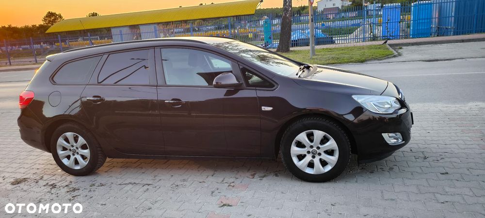 Opel Astra 1.4 Turbo - 8