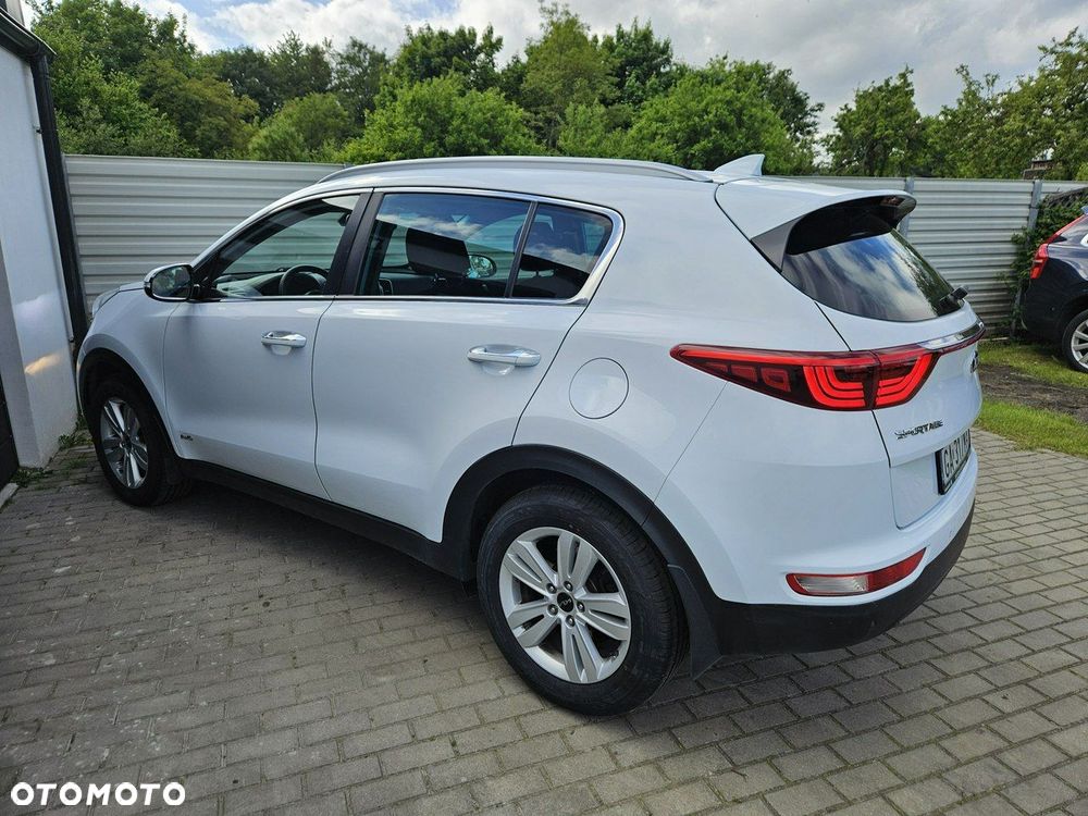 Kia Sportage 2,0 CRDI AWD Platinum - 2