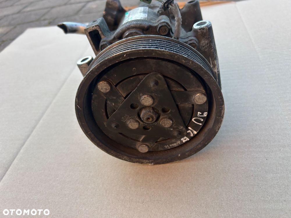 Nissan Juke I kompresor klimatyzacji 1.5 dci 8200953359 Clio IV Dacia Sandero II - 2
