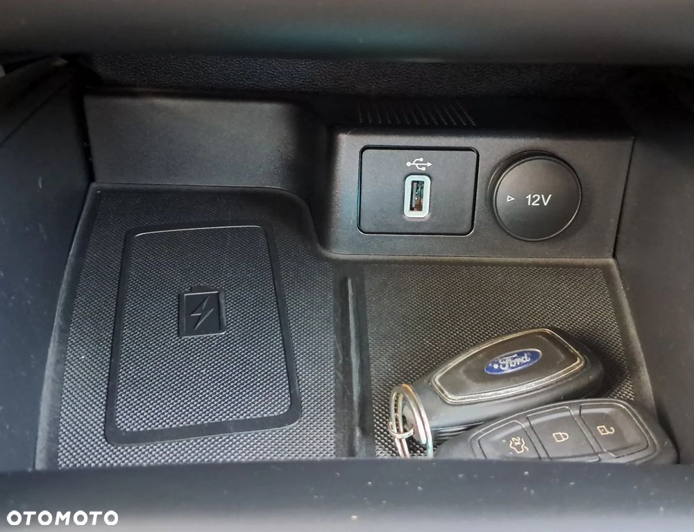 Ford Focus - 26